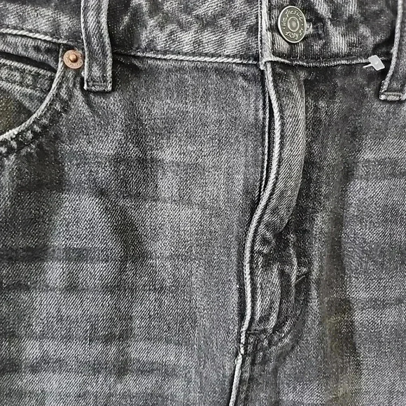 FREE People Bailey Denim Distressed Skirt. Size 27 - Picture 9 of 11